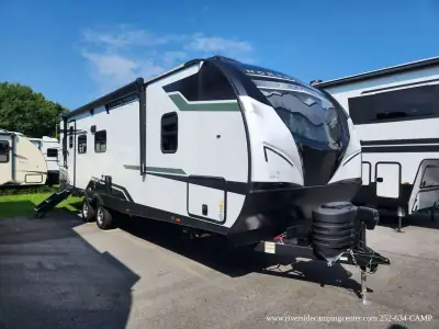 2025 Heartland North Trail Ultra-Lite 26RLX photo 3