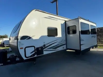 2022 Forest River SURVEYOR LEGEND 276BHLE photo 3