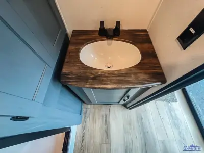 2027 Forest River Puma Vista 421LFT photo 39