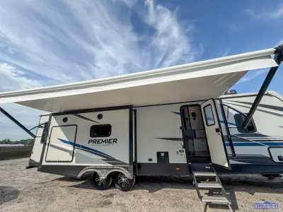 2022 Keystone Premier Ultra Lite 30RIPR photo 10