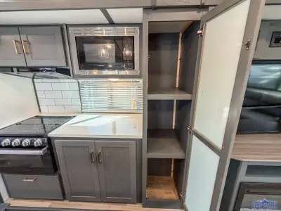 2022 Keystone Premier Ultra Lite 30RIPR photo 17