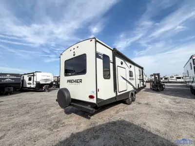 2022 Keystone Premier Ultra Lite 30RIPR photo 4