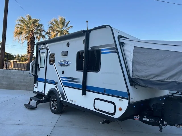 2019 Jayco JAY FEATHER X17Z exterior