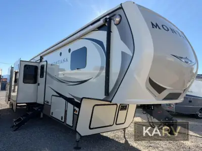 2018 Keystone Montana 3701LK photo 3