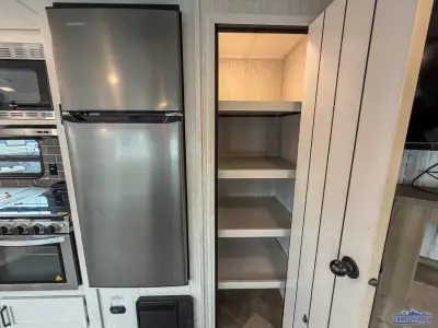2022 Palomino Puma 32DBTS photo 14