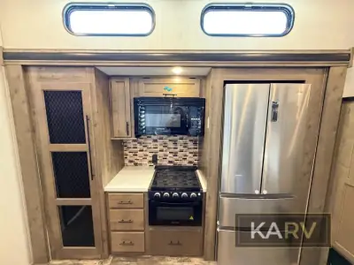 2021 Forest River Sabre 37FLH photo 25