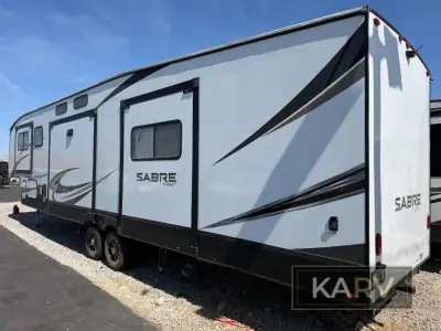 2021 Forest River Sabre 37FLH photo 5