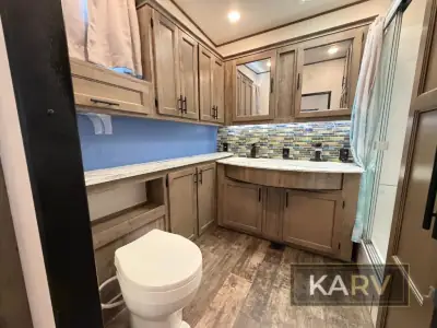 2021 Forest River Sabre 37FLH photo 35