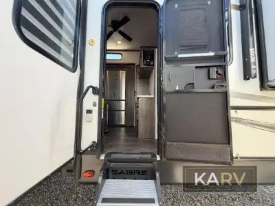 2021 Forest River Sabre 37FLH photo 10