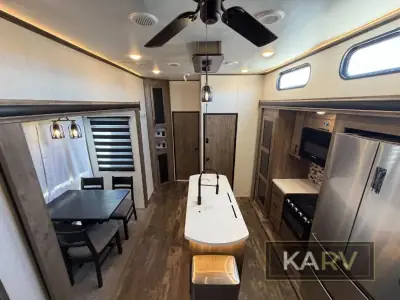 2021 Forest River Sabre 37FLH photo 19