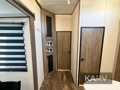 2021 Forest River Sabre 37FLH photo 29