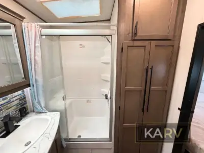 2021 Forest River Sabre 37FLH photo 38
