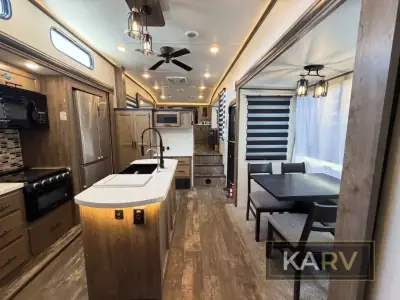 2021 Forest River Sabre 37FLH photo 43