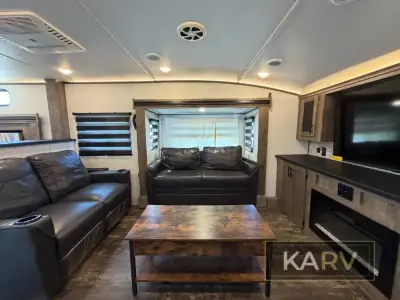 2021 Forest River Sabre 37FLH photo 15