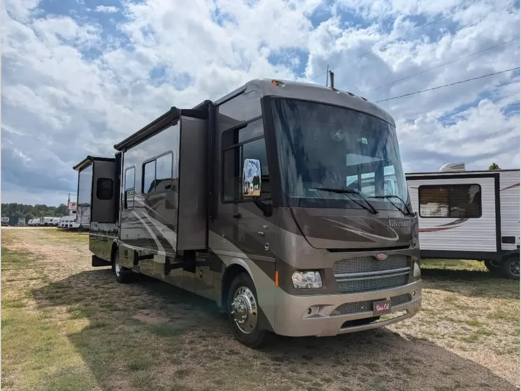 2012 Winnebago Adventurer 37F exterior
