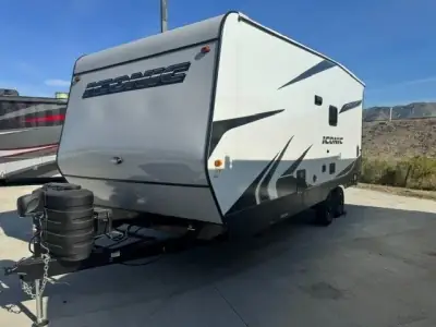 2024 Eclipse Recreational Vehicles ICONIC 2120SBE photo 2