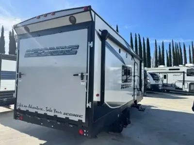 2024 Eclipse Recreational Vehicles ICONIC 2120SBE photo 9