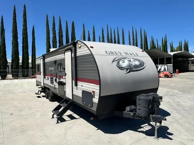 2019 Forest River CHEROKEE GREY WOLF 27RR exterior