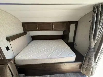 2019 Forest River CHEROKEE GREY WOLF 27RR photo 19