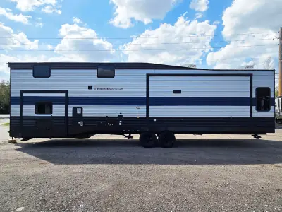 2022 Forest River CHEROKEE TIMBERWOLF 39DL photo 9