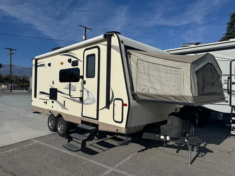 2018 Forest River Flagstaff Lite Shamrock 21SS exterior