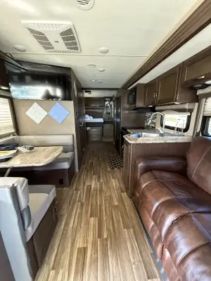2019 Thor Motor Coach A.C.E. 30.4 photo 11