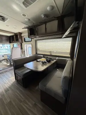 2019 Thor Motor Coach A.C.E. 30.4 photo 22
