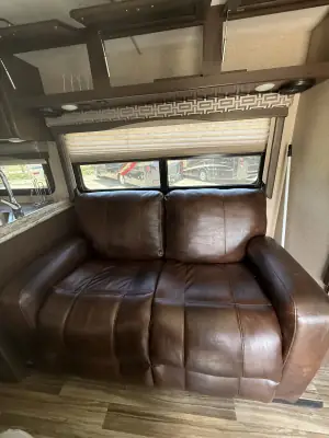 2019 Thor Motor Coach A.C.E. 30.4 photo 9