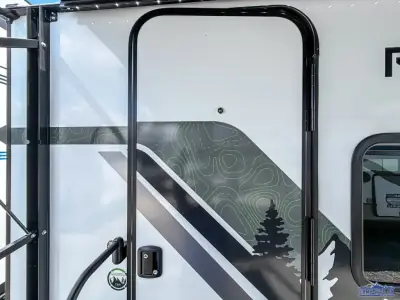 2027 Coachmen Remote 13R photo 11