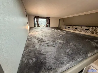 2027 Coachmen Catalina Legacy Edition 333DBDSCK photo 19