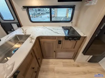 2026 Coachmen Apex X Series 26BHX photo 11