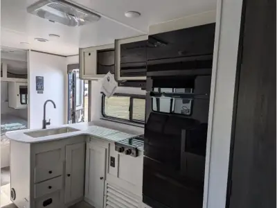 2025 Coachmen Northern Spirit SE 26BH photo 9