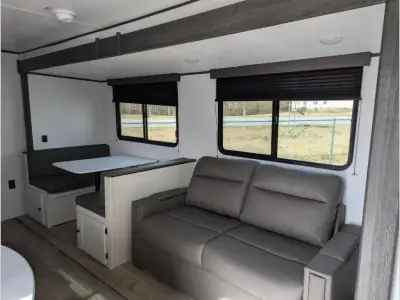 2025 Coachmen Northern Spirit SE 26BH photo 8
