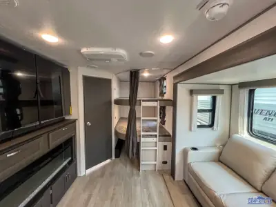 2027 Coachmen Catalina Legacy Edition 273DBHCK photo 22