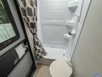 2027 Coachmen Catalina Legacy Edition 273DBHCK photo 26