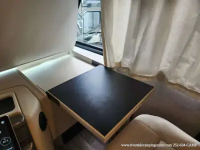 2025 Thor Motor Coach Vegas 26.1 photo 23