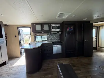 2018 Forest River 270BHS Sonoma photo 17