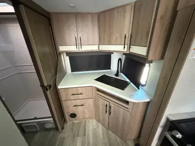 2023 Grand Design Imagine 22MLE photo 18
