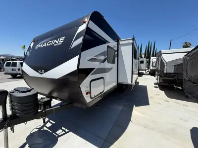 2023 Grand Design Imagine 22MLE photo 4