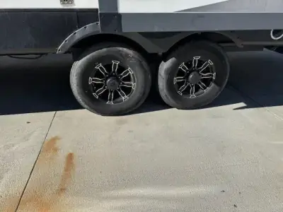2019 Pacific Coachworks BLAZE'N F29 photo 6