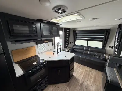 2023 Forest River CHEROKEE GREY WOLF 23MK photo 11