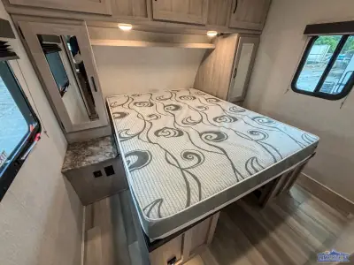 2022 Coachmen Northern Spirit Ultra Lite 2557RB photo 22