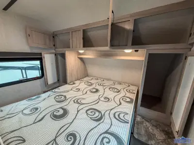 2022 Coachmen Northern Spirit Ultra Lite 2557RB photo 25