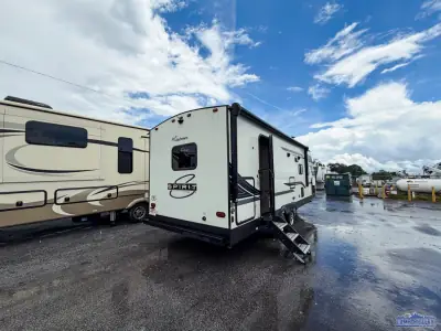 2022 Coachmen Northern Spirit Ultra Lite 2557RB photo 5