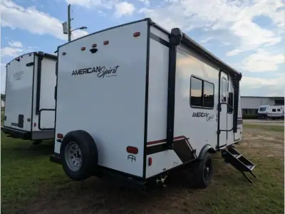 2027 Coachmen American Spirit Bijou 18RBB photo 5