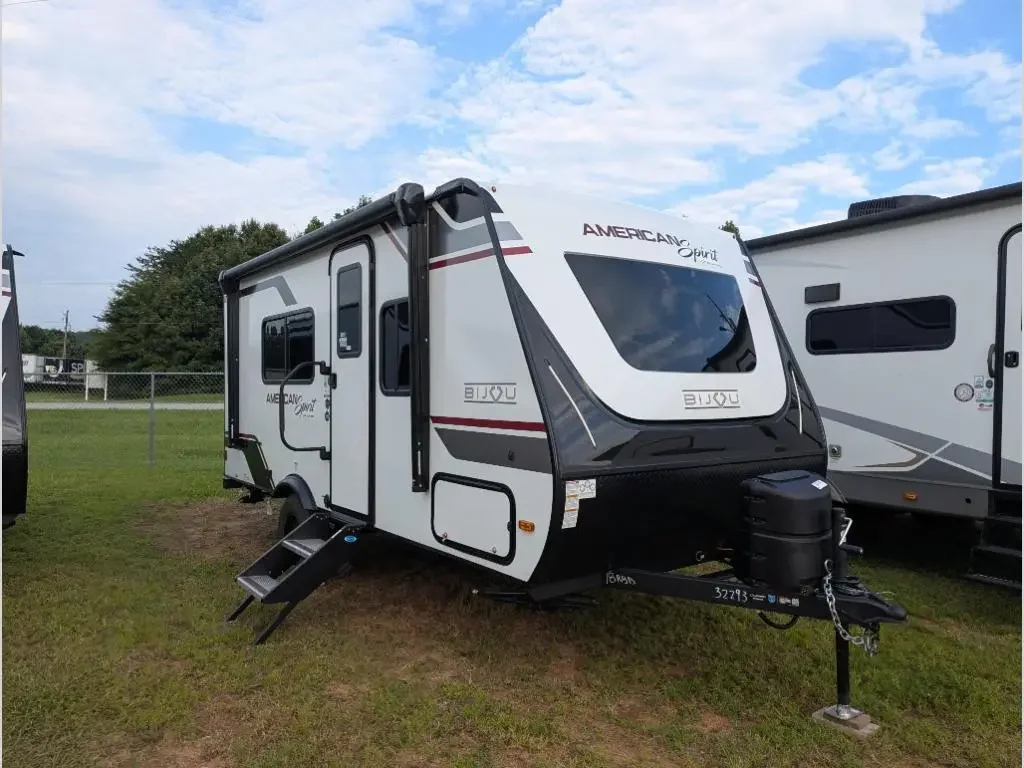 2027 Coachmen American Spirit Bijou 18RBB exterior