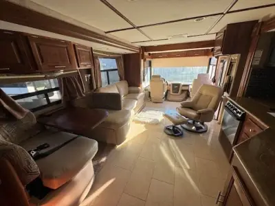 2015 Forest River GEORGETOWN XL 334QS photo 12