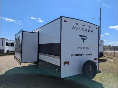 2026 Forest River Avenger LT 18DBS photo 4