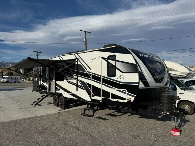 2025 Forest River SANDSTORM 2600SRT exterior