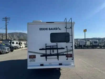 2025 Thor Motor Coach EDDIE BAUER 22EB photo 6